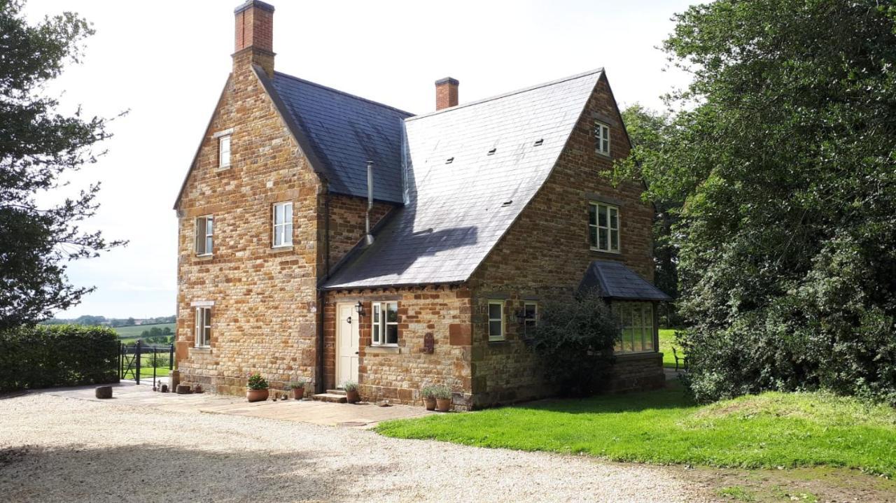 Cockley Hill Farm Bed & Breakfast Brackley  Extérieur photo