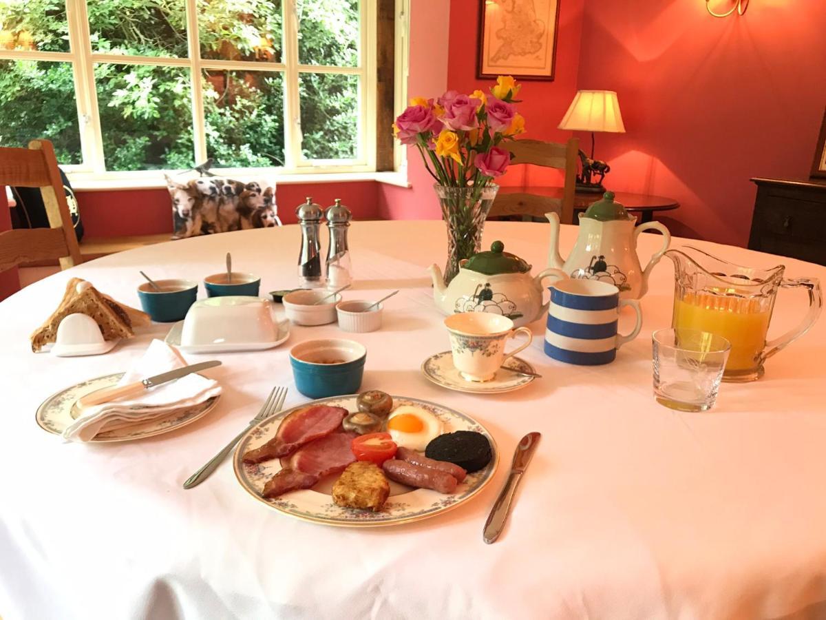 Cockley Hill Farm Bed & Breakfast Brackley  Extérieur photo